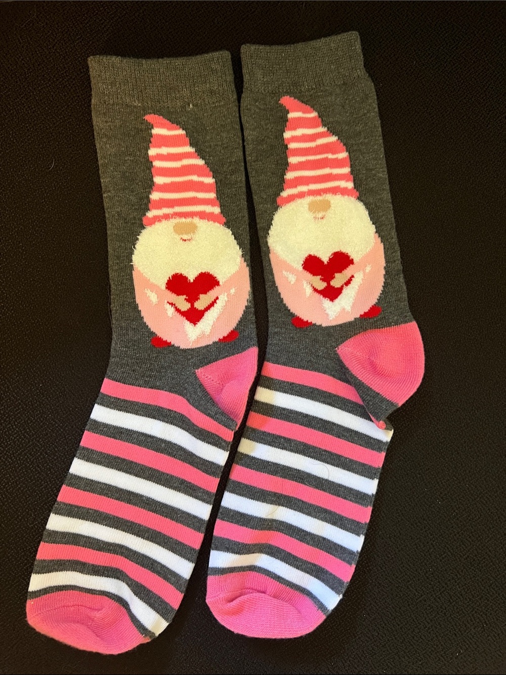 Like New - Women’s Gray & Pink Gnome Heart Crew Socks - one size
